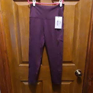 ZYIA wine pocket brilliant hi rise capri 20"